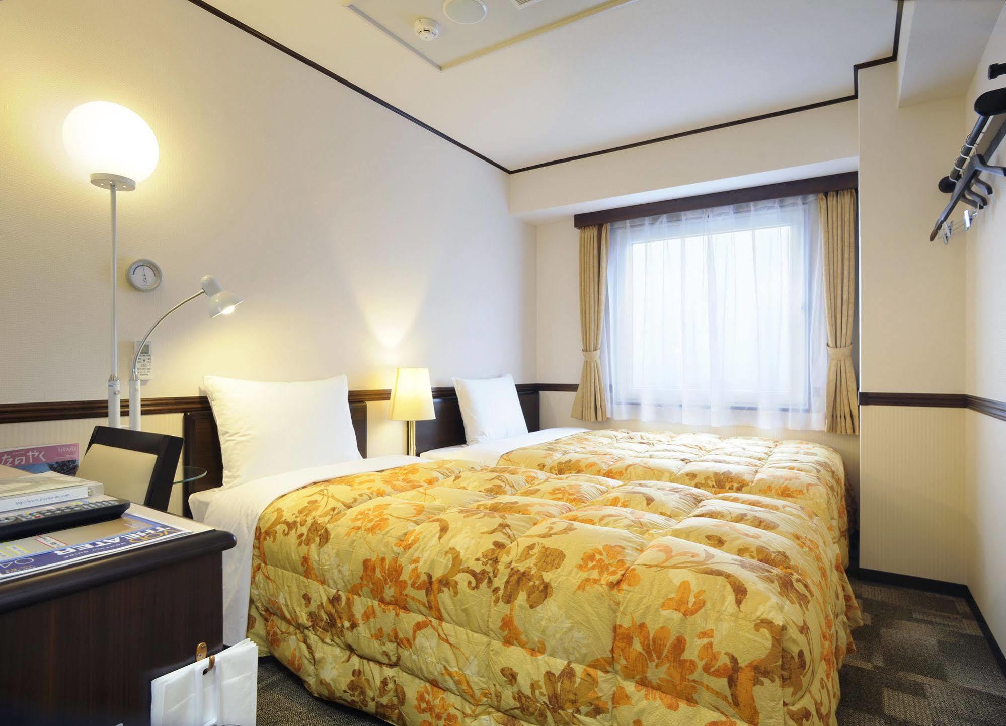 Toyoko Inn Sakudaira-eki Asama-guchi Eksteriør billede